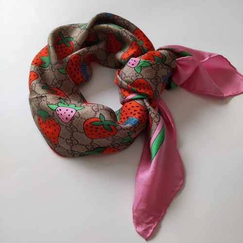Sciarpa grande gucci - sciarpa,